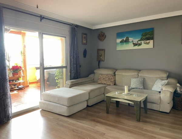 Apartment for sale in  Calle de la Amistad, Estepona photo 3