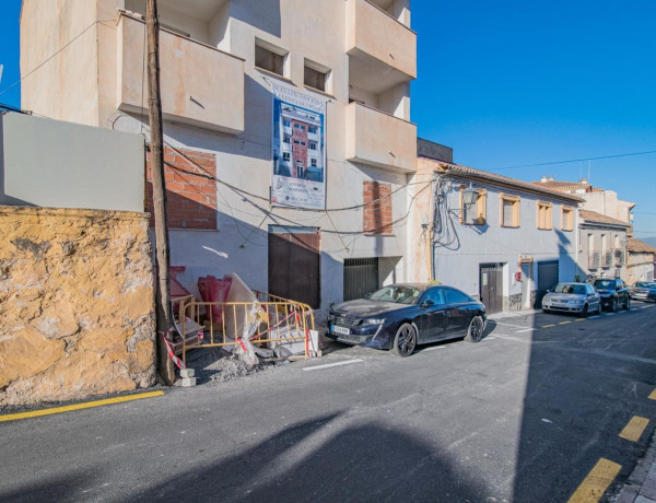 Bajo en venta en Calle Atarazana, La Zubia thumbnail 1