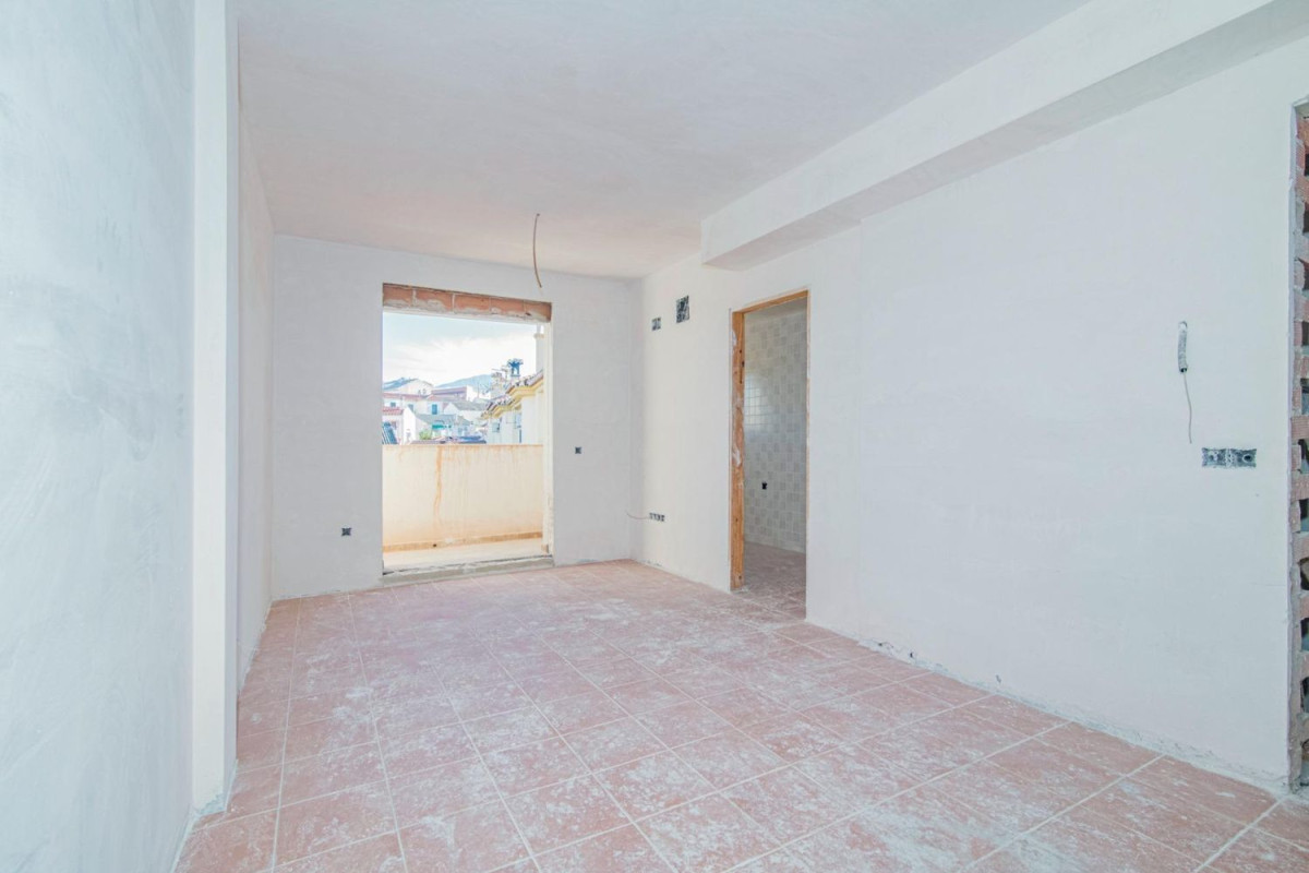 Venta de bajo en Calle Atarazana, La Zubia
 photo 4