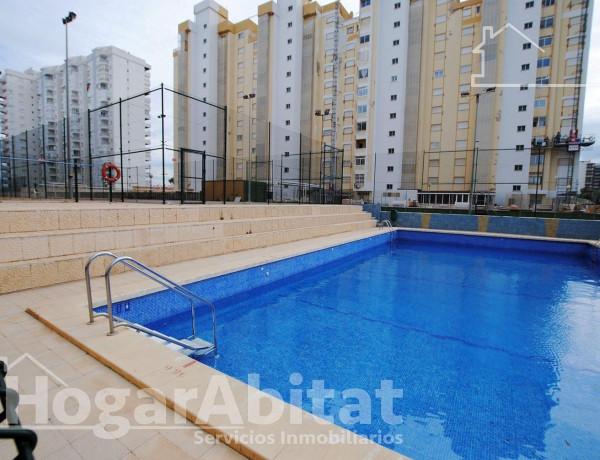 Piso en venta en Calle de la Valldigna, Gandia photo 1