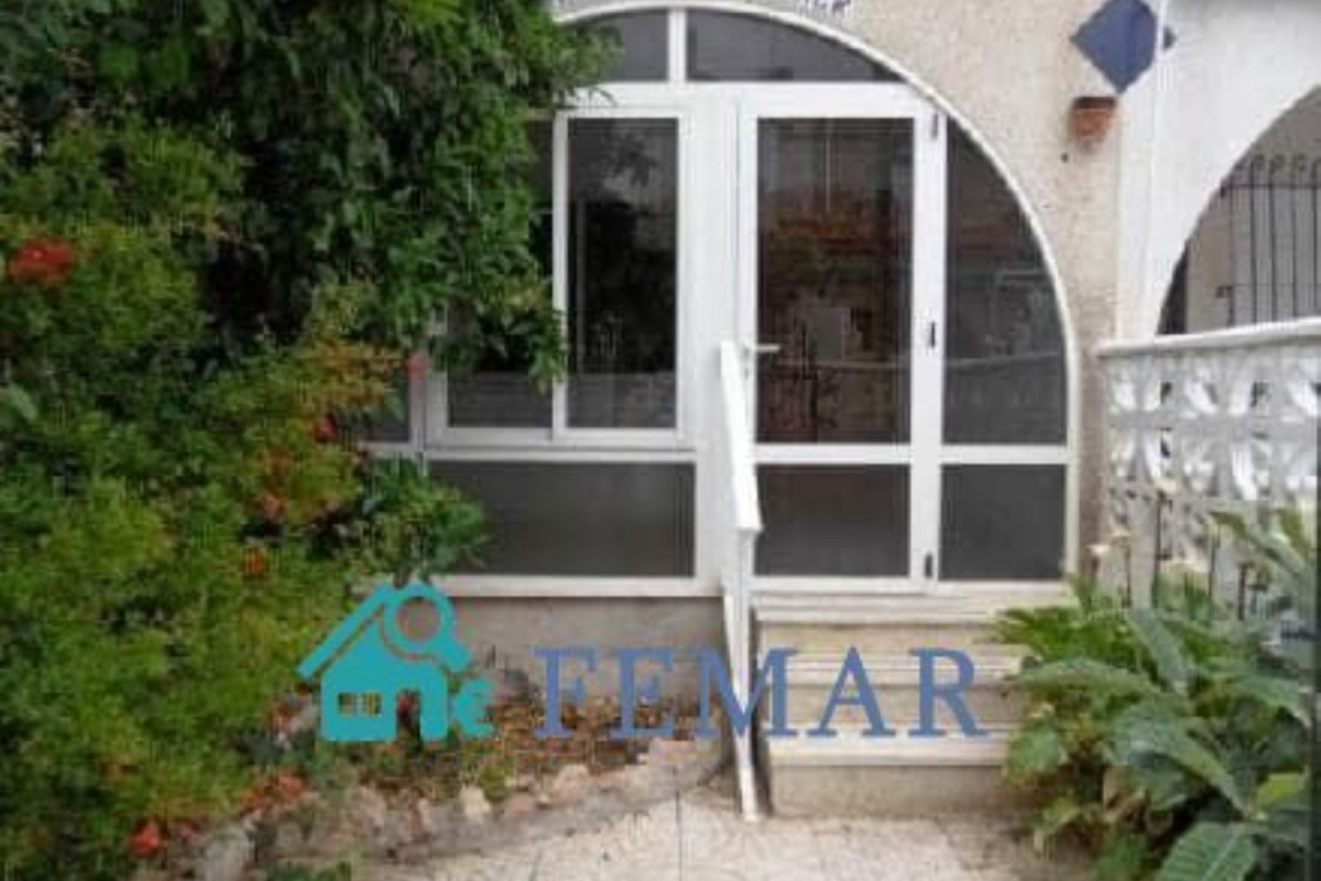 Venta de chalet adosado en Los Alcázares , Los Alcázares photo 2