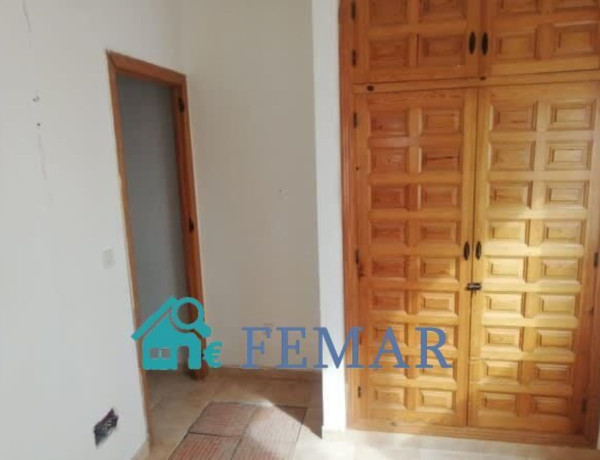 Chalet adosado en venta en  Los Alcázares , Los Alcázares photo 4