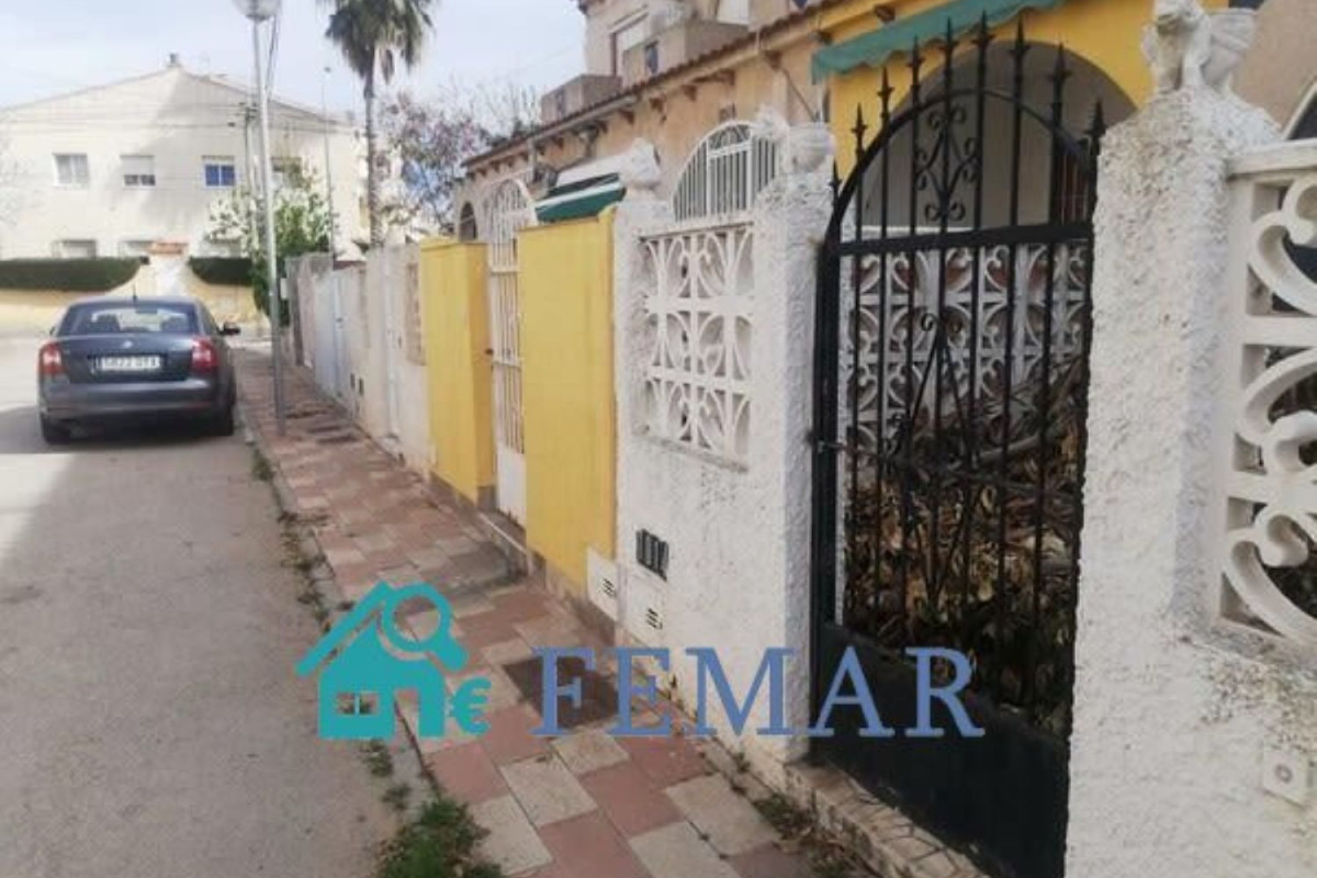 Venta de chalet adosado en Los Alcázares , Los Alcázares photo 5