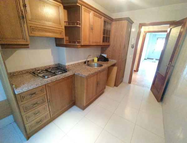 Apartment for sale in , Villaquilambre photo 1