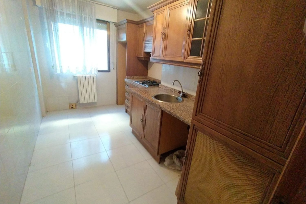 Piso en venta en gregorio marañon, Villaquilambre
 photo 2