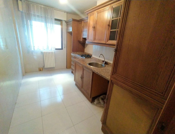 Apartment for sale in , Villaquilambre thumbnail 1