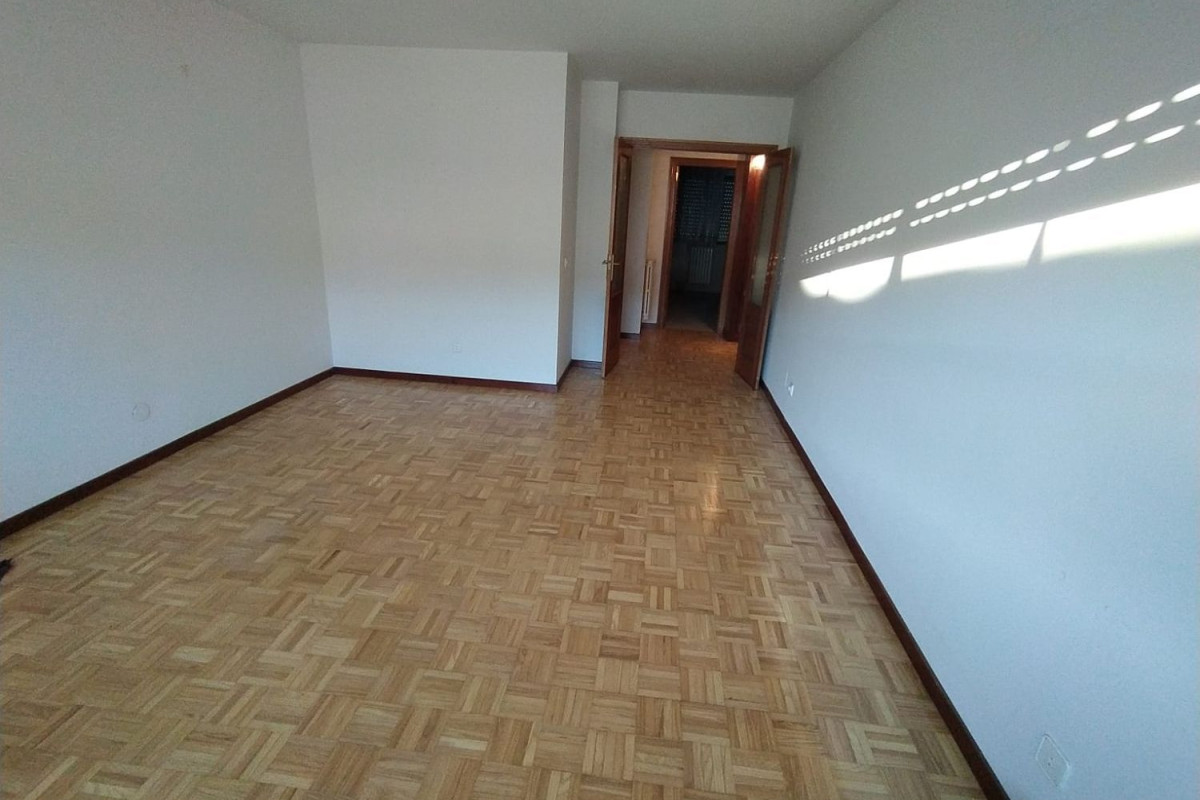 Piso en venta en gregorio marañon, Villaquilambre
 photo 4