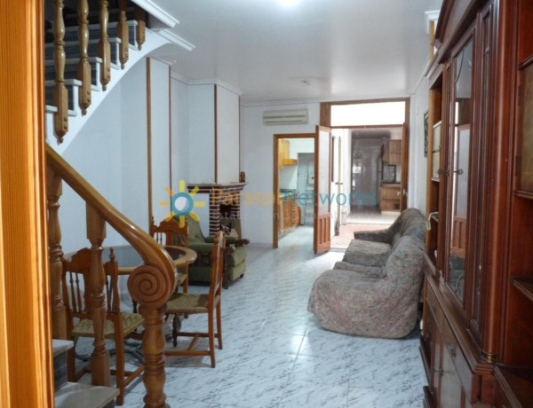 Casa de pueblo en venta en Oliva pueblo photo 1
