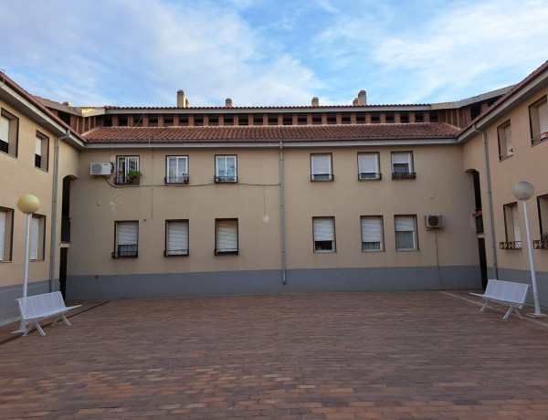 Piso en venta en  Plaza del ayuntamiento s/n, Elda photo 1