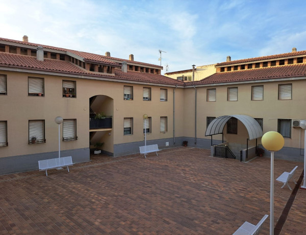 Piso en venta en  Plaza del ayuntamiento s/n, Elda photo 2