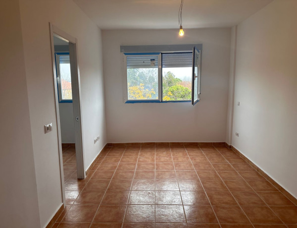 Piso en venta en , Yeles photo 1