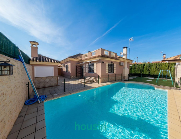 Коттедж на продажу в  Olivar de Quintos , Montequinto photo 2