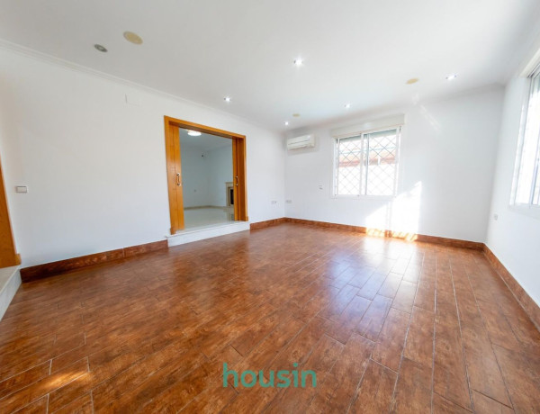Коттедж на продажу в  Olivar de Quintos , Montequinto photo 3