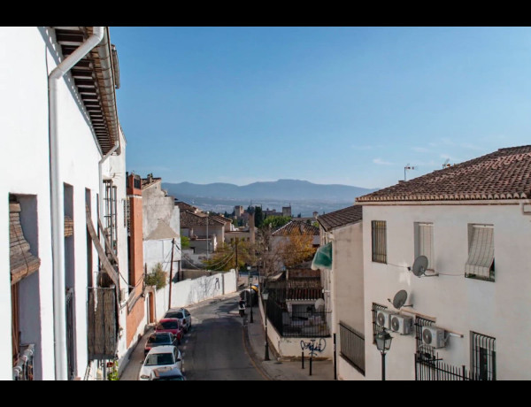 Продажа квартиры в Callejón de Aynadamar, Granada photo 1