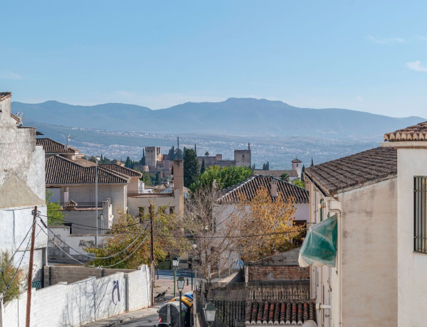 Продажа квартиры в Callejón de Aynadamar, Granada thumbnail 1