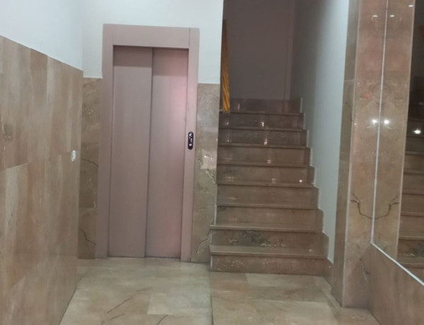 Piso en venta en , Medina del Campo photo 1