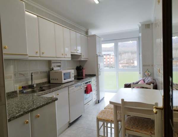 Apartment for sale in , Cervera de Pisuerga photo 1