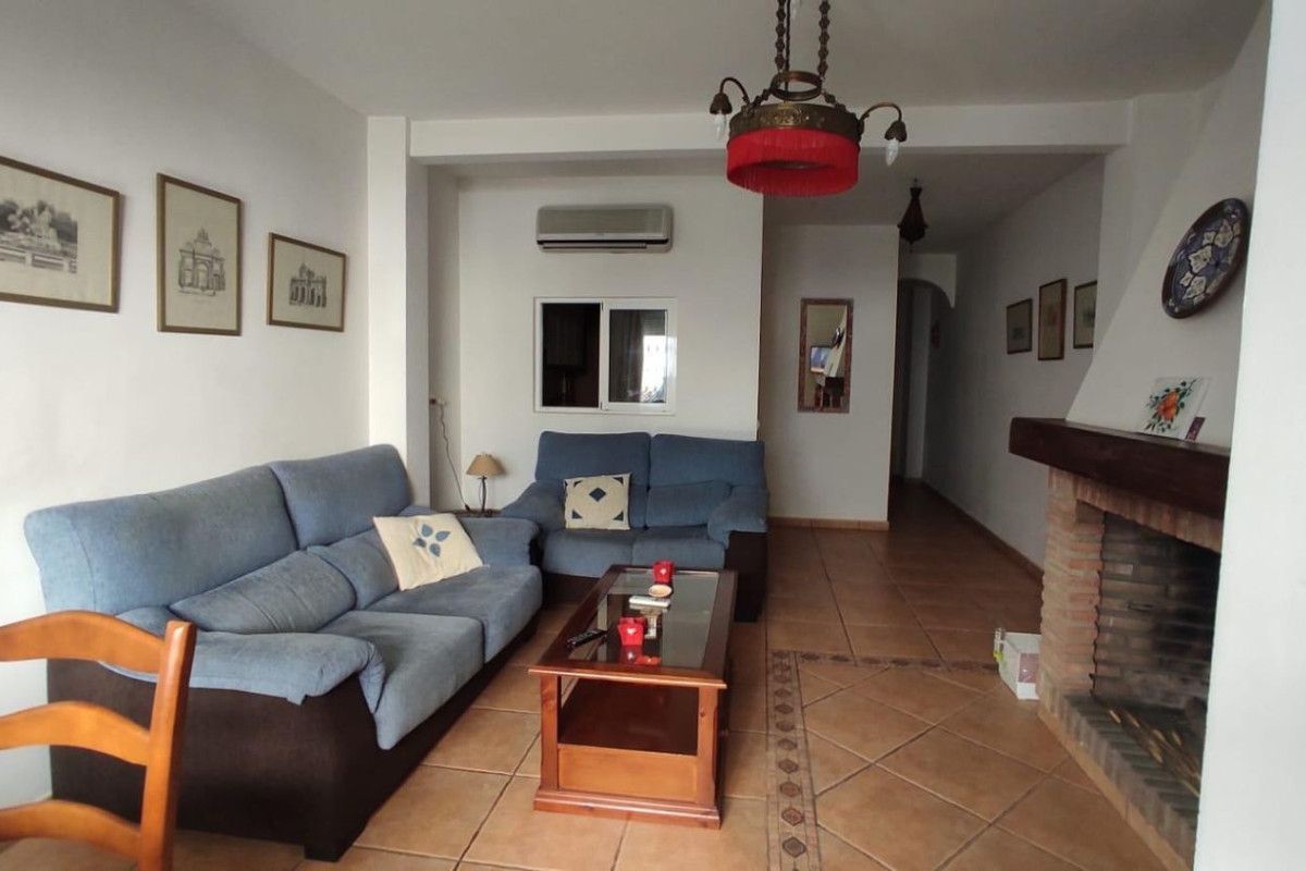 Casa o chalet independiente en venta en El Carpio, El Carpio
photo 2