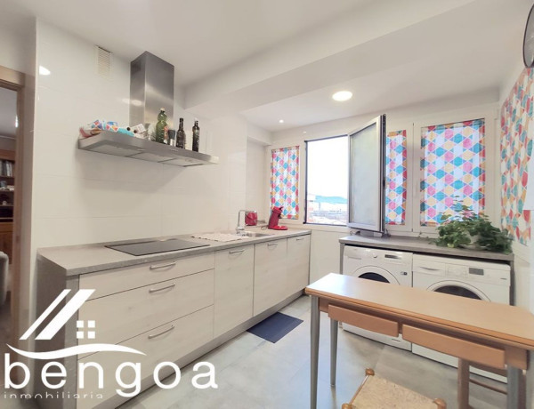 Piso en venta en  Calle Sansomendi, Vitoria-Gasteiz photo 1