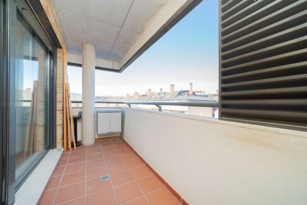 Sale of apartment in Calle Jazmines, Collado Villalba
photo 2