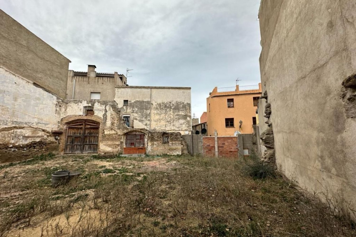 Участок земли на продажу в Палау-Савердера, Жирона photo 3
