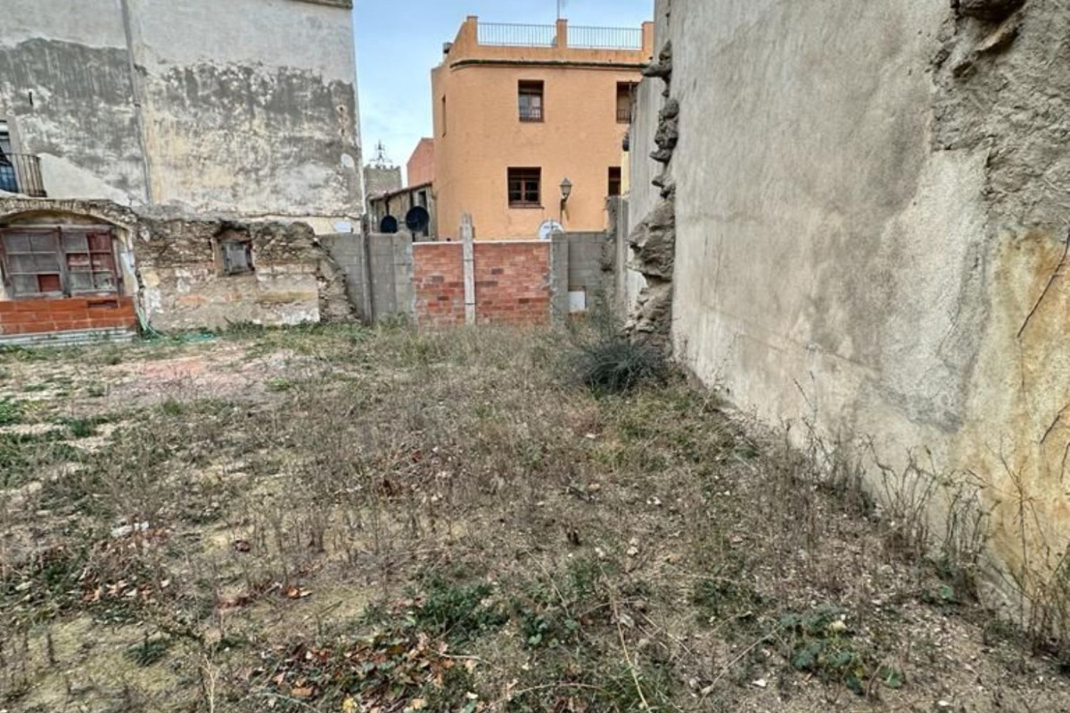 Участок земли на продажу в Палау-Савердера, Жирона photo 4