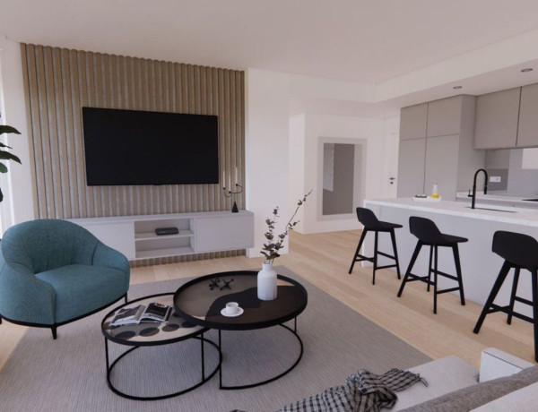 Penthouse for sale in Nueva Andalucía , Marbella thumbnail 2