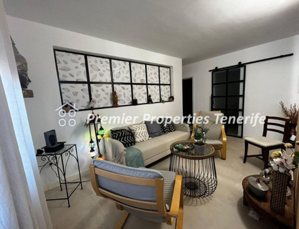 Piso en venta en  Calle la Cabezada, Arona photo 1