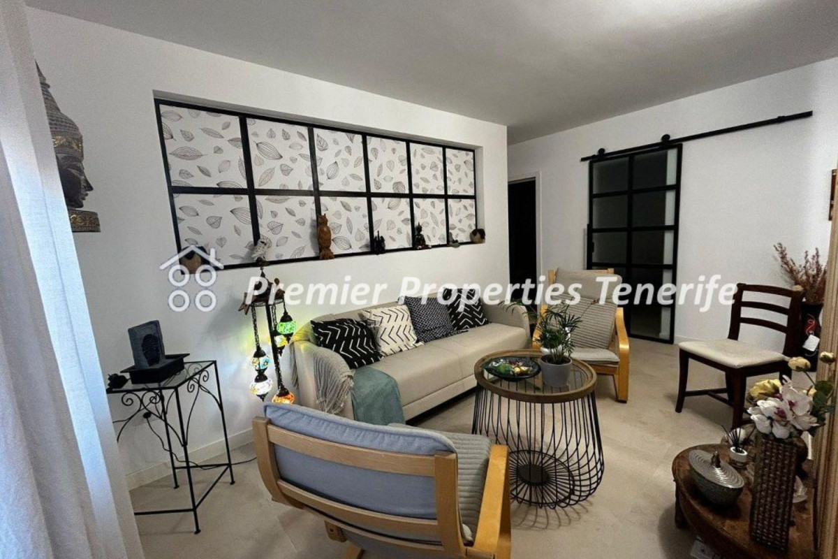 Sale of apartment in Calle la Cabezada, Arona
 photo 2