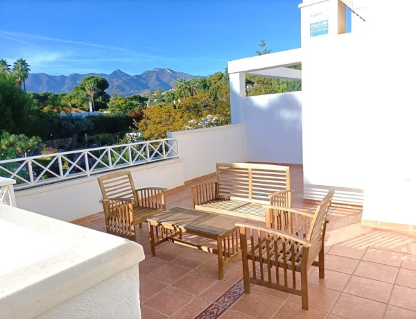 Пентхаус на продажу в Rio Real-Los Monteros , Marbella thumbnail 2
