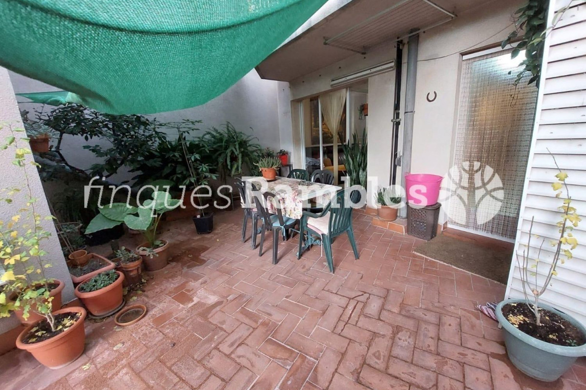 Sale of apartment in Center, Igualada
 photo 4