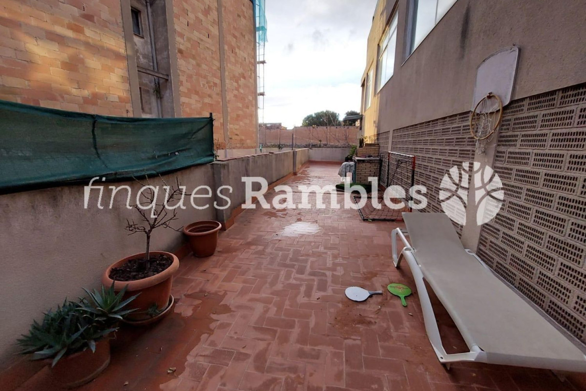 Sale of apartment in Center, Igualada
 photo 5