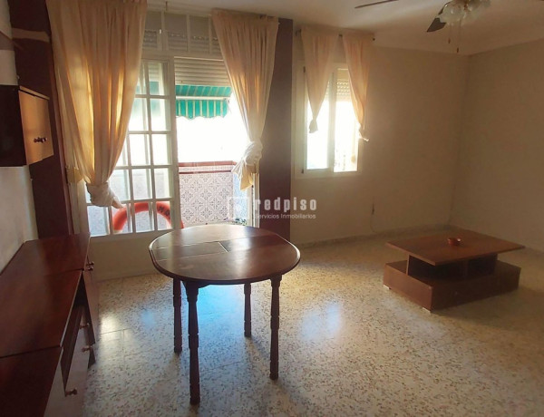 Продажа квартиры в Calle Alhambra de Granada, Sanlúcar de Barrameda thumbnail 1