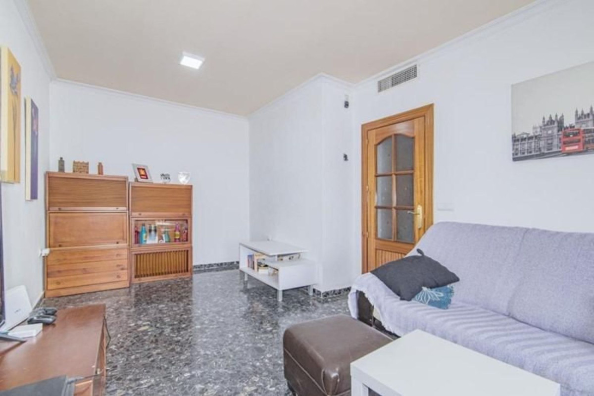 Penthouse sale in  Calle Séneca, Armilla photo 5