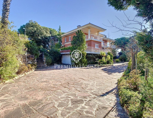Chalet independiente en venta en , Sant Pol de Mar photo 3