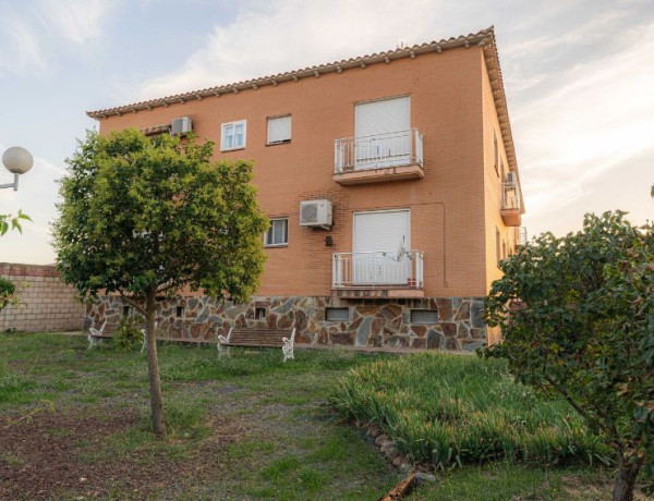 Piso en venta en , Camarena photo 1