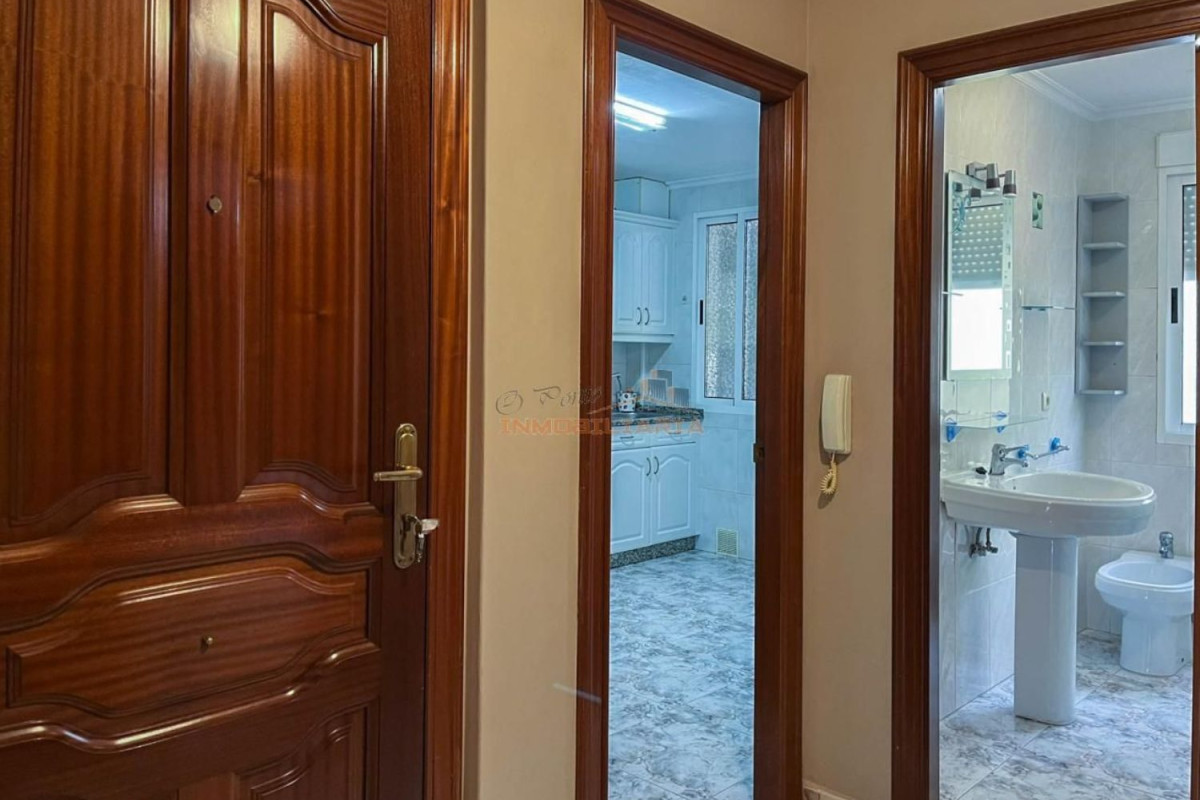 Sale of apartment in Alto del Castaño, Narón
photo 1