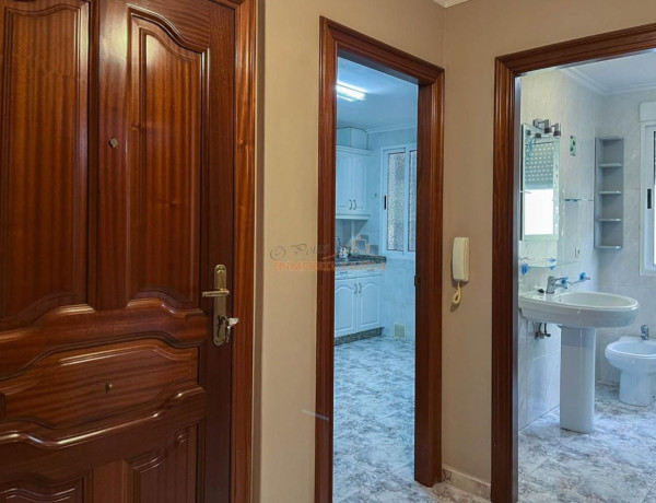 Продажа квартиры в Alto del Castaño , Narón photo 1