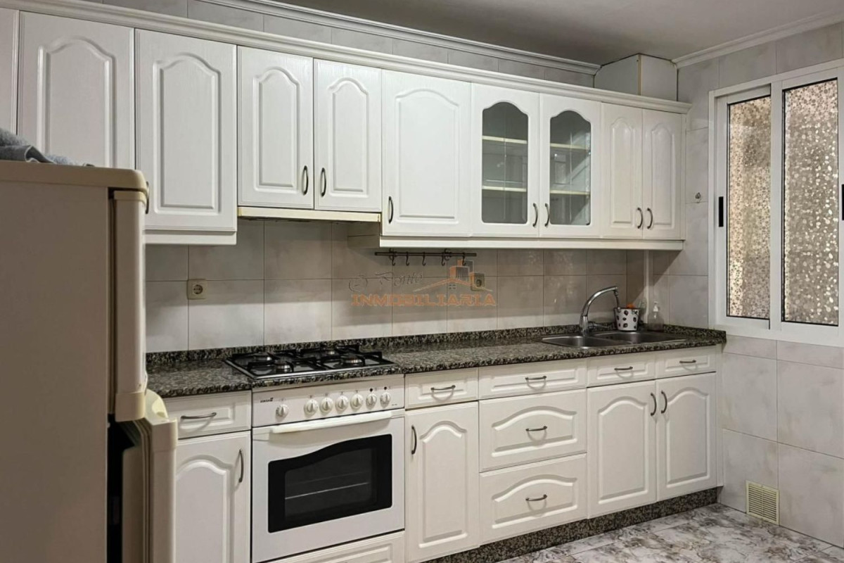 Sale of apartment in Alto del Castaño, Narón
photo 2