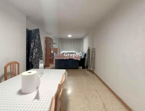Продажа квартиры в Instituts , Lleida thumbnail 2