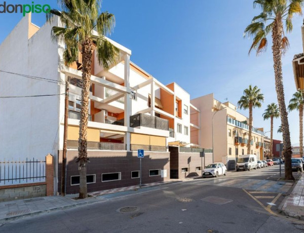Duplex en venta en Calle Habana, Churriana de la Vega photo 1