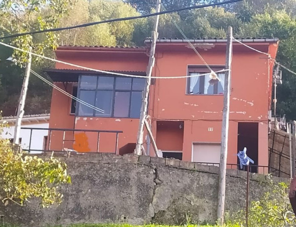 Detached villa for sale in  AGUAIN s/n, Mieres del Camino photo 1