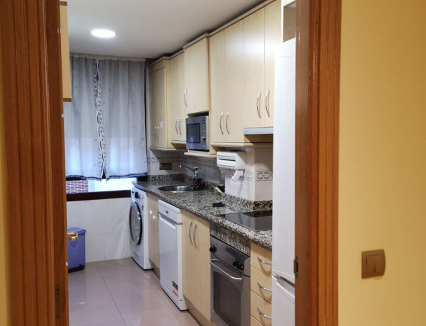 Apartment for sale in  Pizarrales , Salamanca photo 4