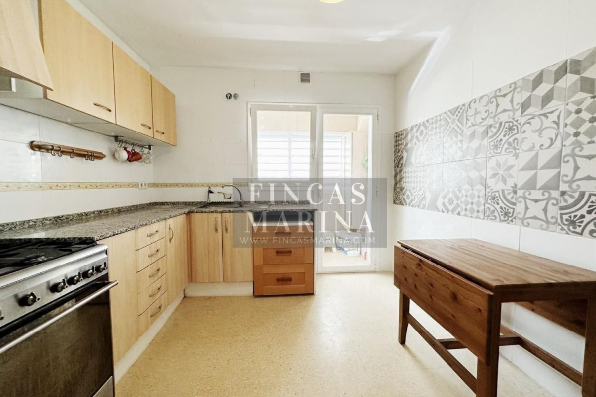 Sale of apartment in Bobiles - Diagonal - Les Colomeres, Gavà
 photo 2