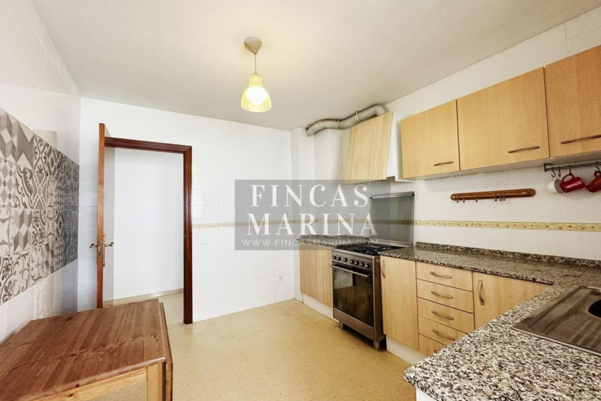 Sale of apartment in Bobiles - Diagonal - Les Colomeres, Gavà
 photo 3