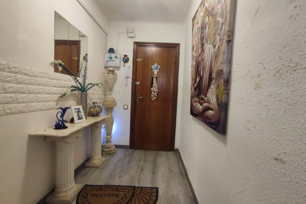 Venta de bajo en Can Palet - Xúquer, Terrassa
photo 2
