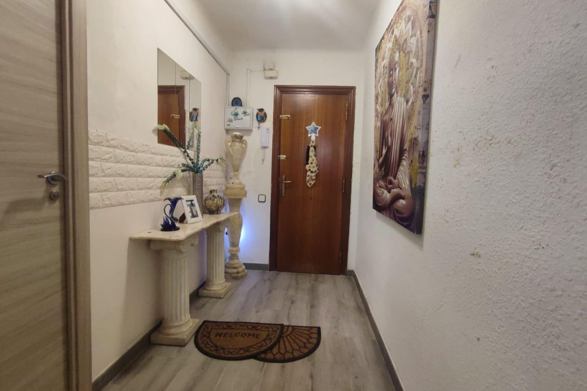 Venta de bajo en Can Palet - Xúquer, Terrassa
photo 3