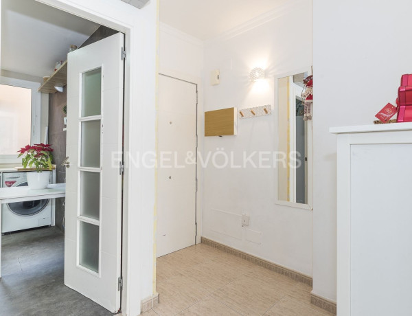 Duplex en venta en , Cornellà de Llobregat thumbnail 1