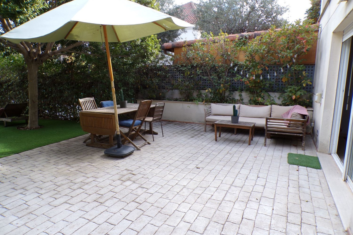 Sale of townhouse in Camino camarena , Godella photo 4