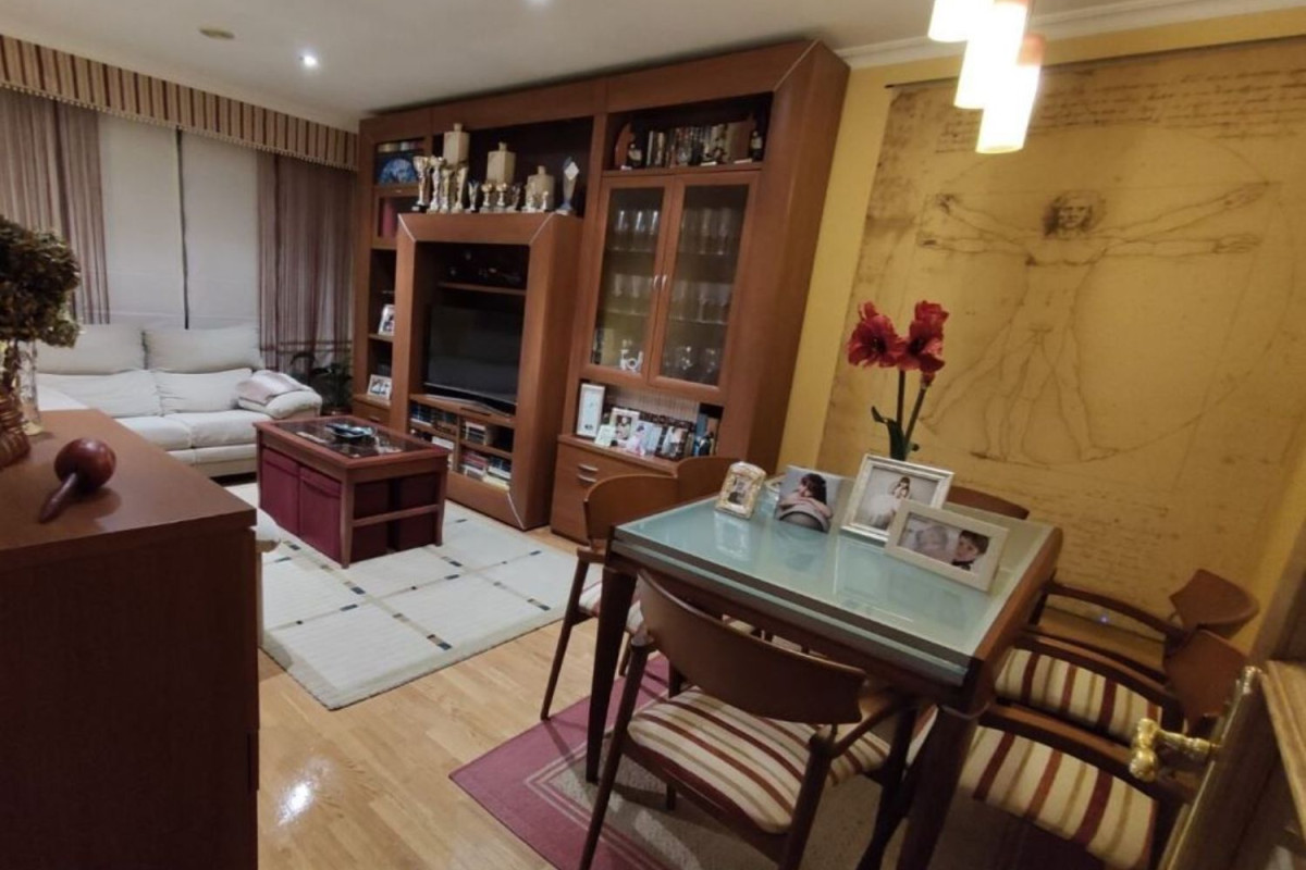 Piso en venta en avenida Álvaro Cunqueiro, 36, Foz
photo 3